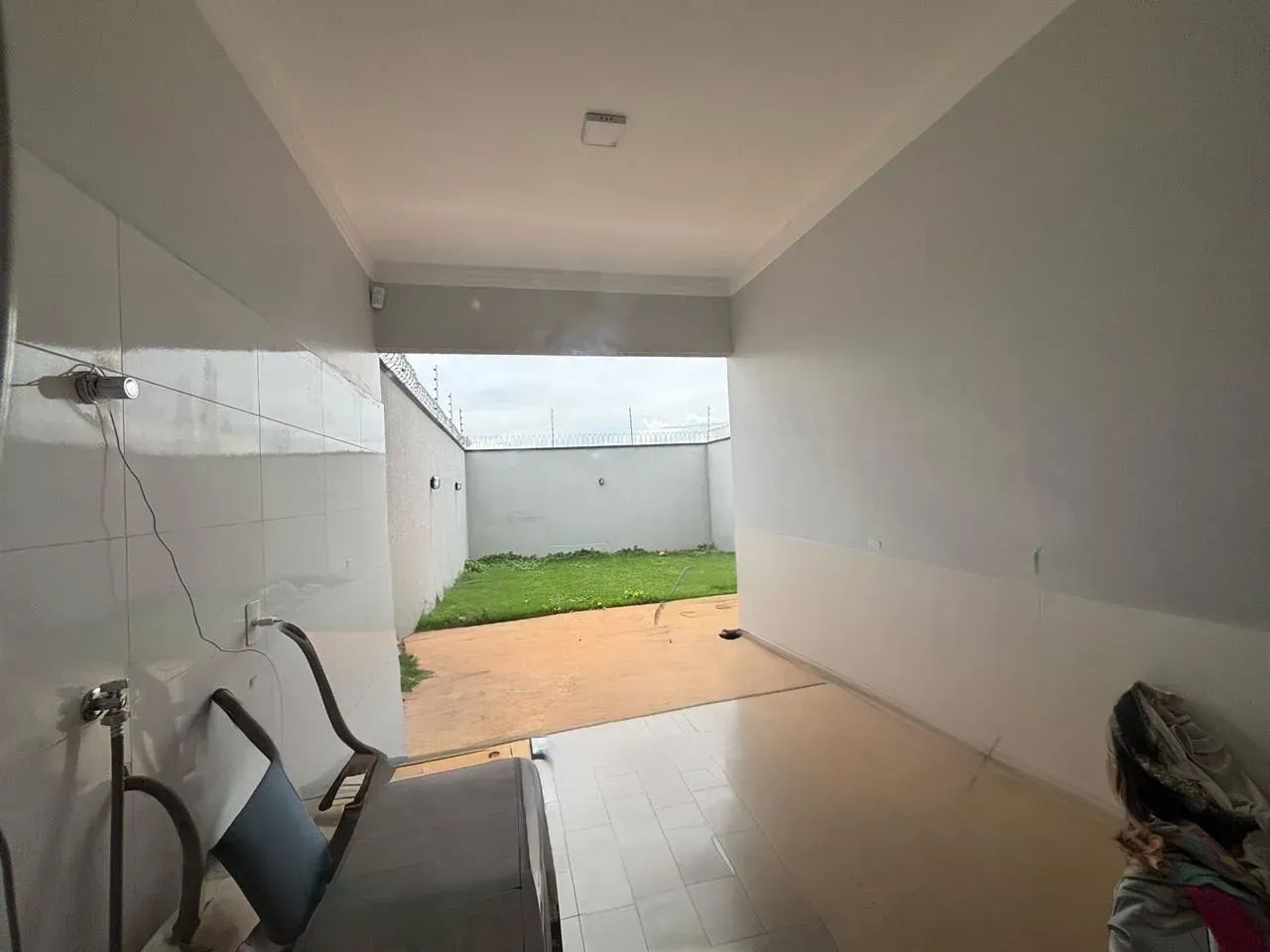 Casa á venda em Rio Verde com cômodos amplos, armários embutidos, 3 quartos e quintal impo - Foto 10
