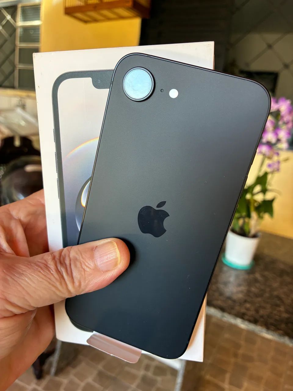 iPhone 16 é 256 gb (novo) - Foto 3