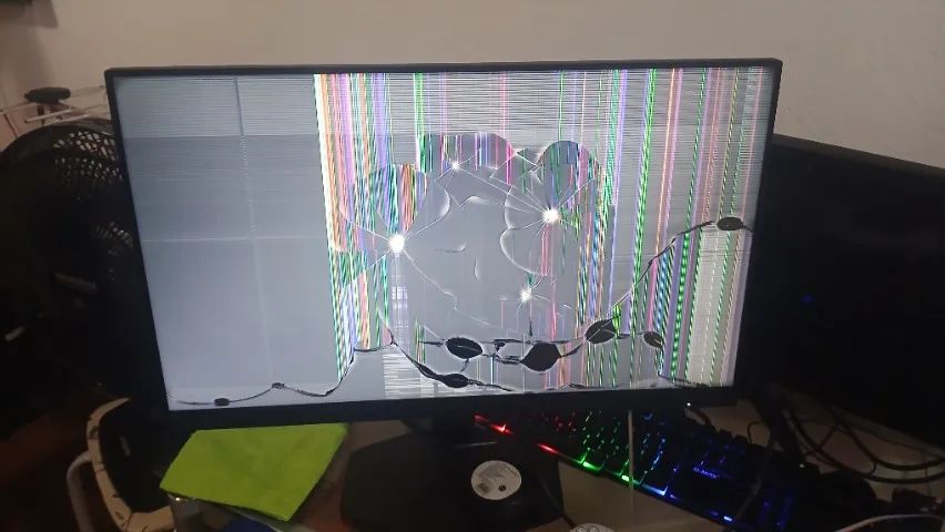 Monitor AOC 24" 180hz (LCD trincado) - Foto 2