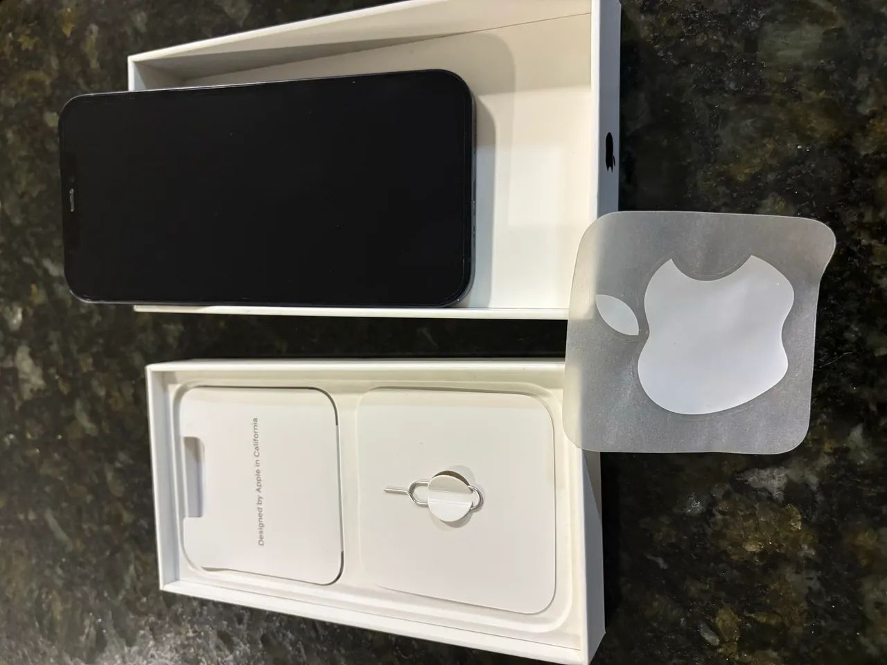 iPhone 12 - 128gb - preto  - Foto 4