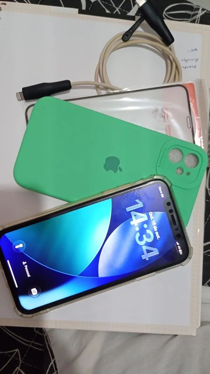 Vendo iPhone 11/64 gb já é menor valor 