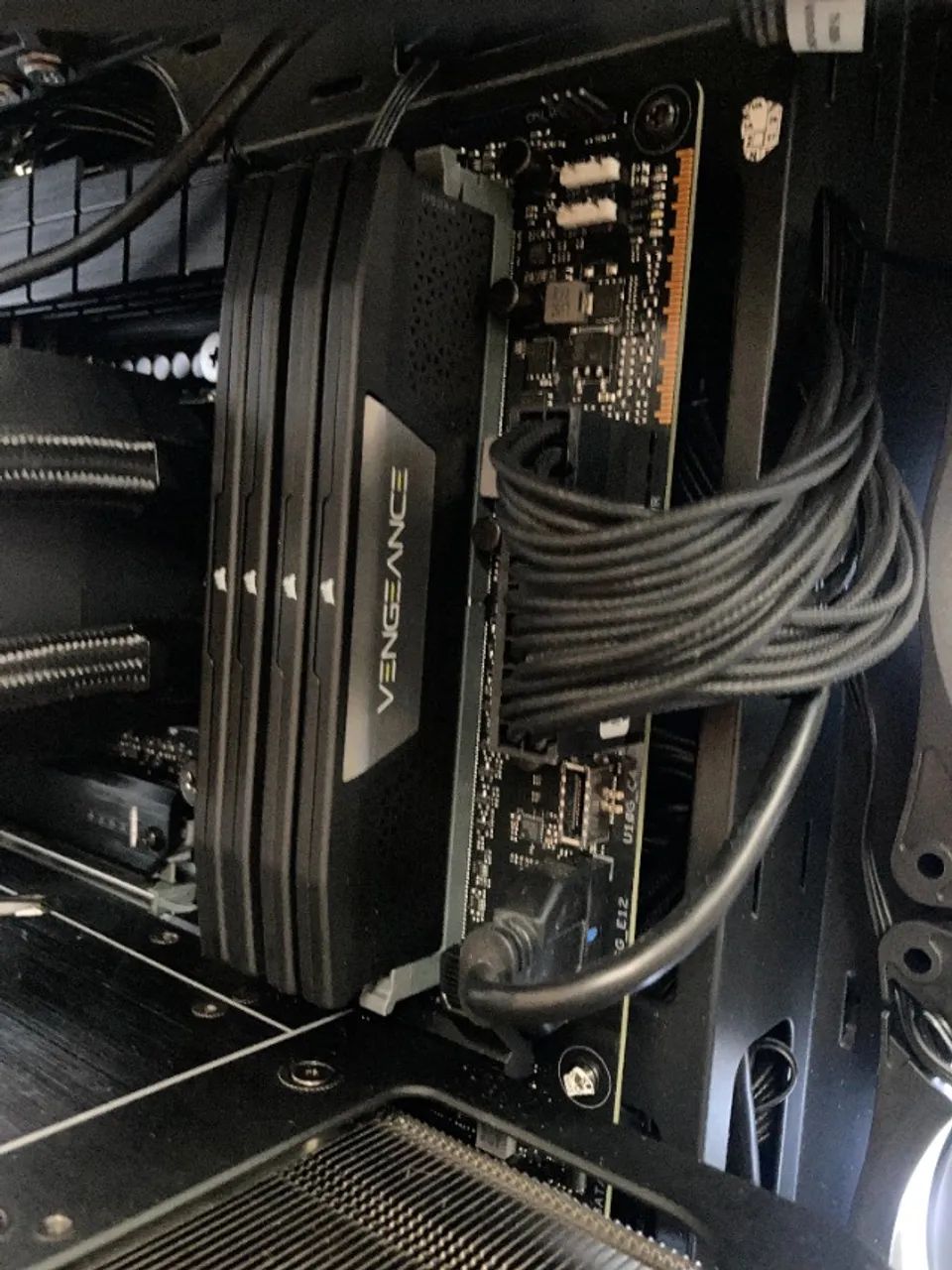 Memória RAM Corsair Vengeance, 48GB (1x48GB), 5200MHz, DDR5, CL38, Otimizado Intel XMP - Foto 2