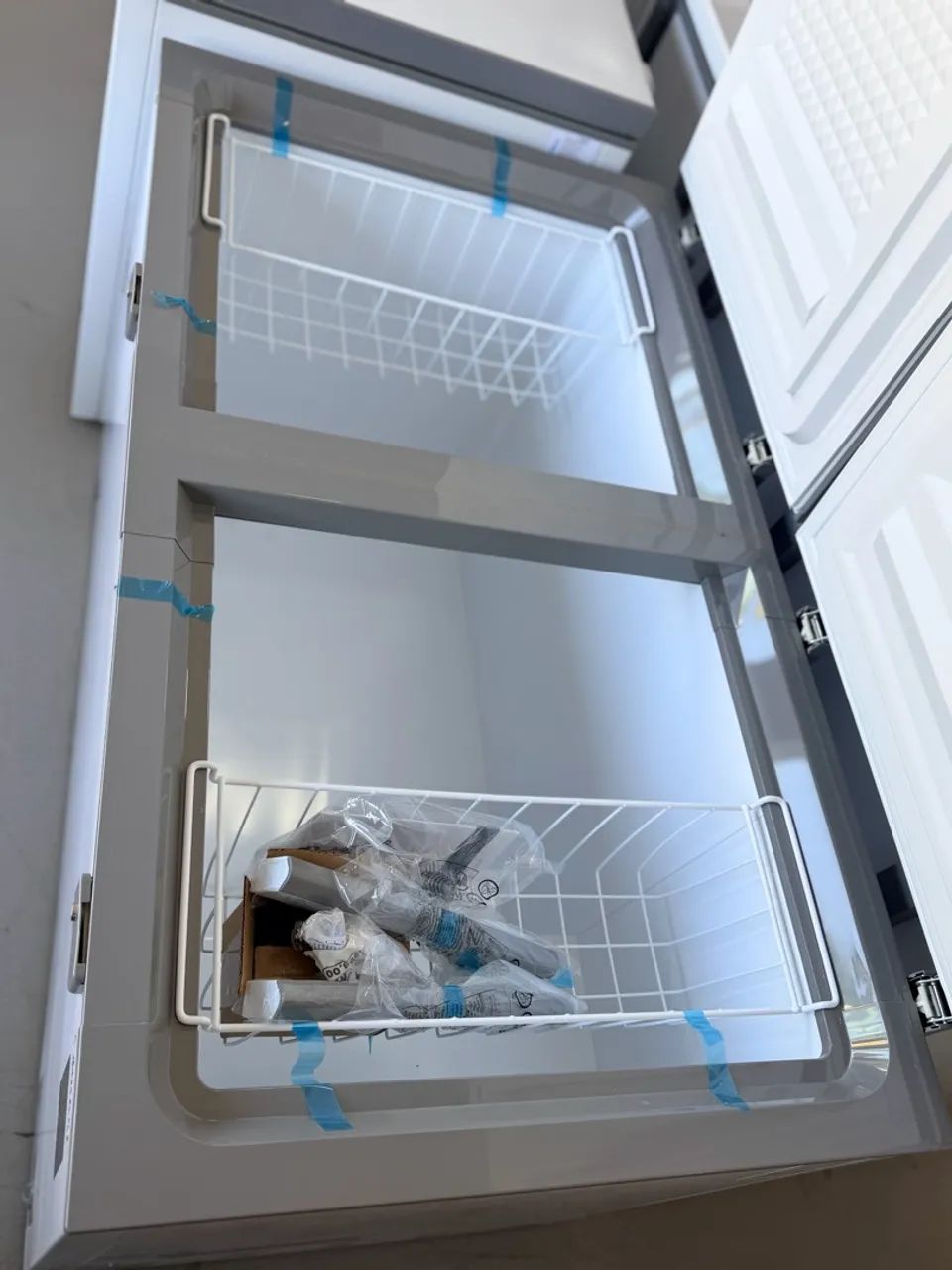 Freezer Horizontal Midea 362 Litros - Branco - Foto 4