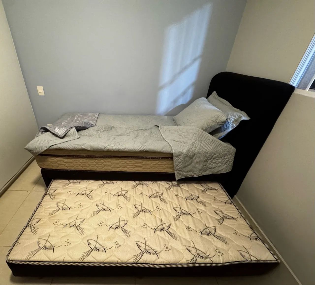 Cama box solteiro com cama inferior e cabeceira - Foto 2