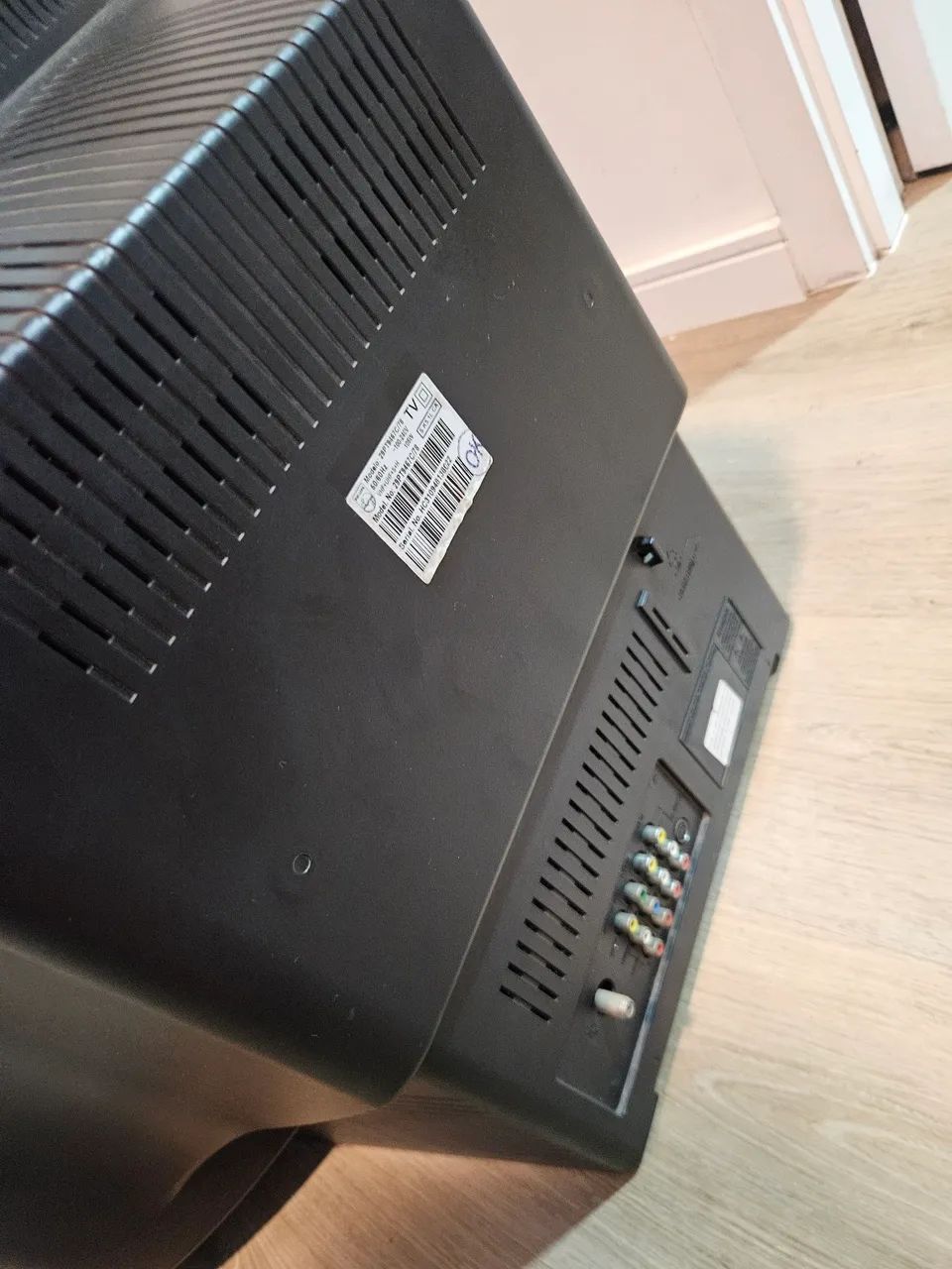 TV de tubo da Philips Ultra Slim - CRT - Funcionando menos de 29 polegadas - Foto 3
