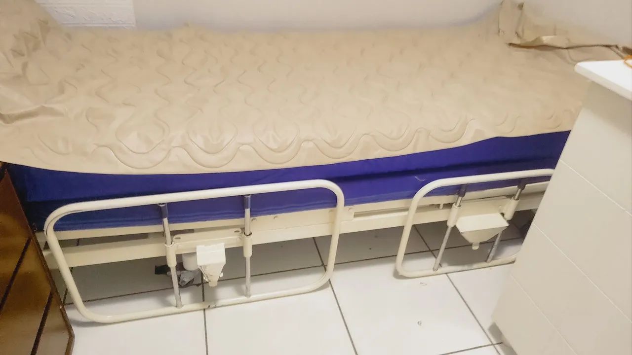 Cama hospitalar  - Foto 3