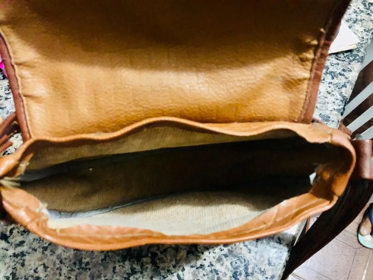 Bolsa tiracolo couro legítimo anos 90  - Foto 2