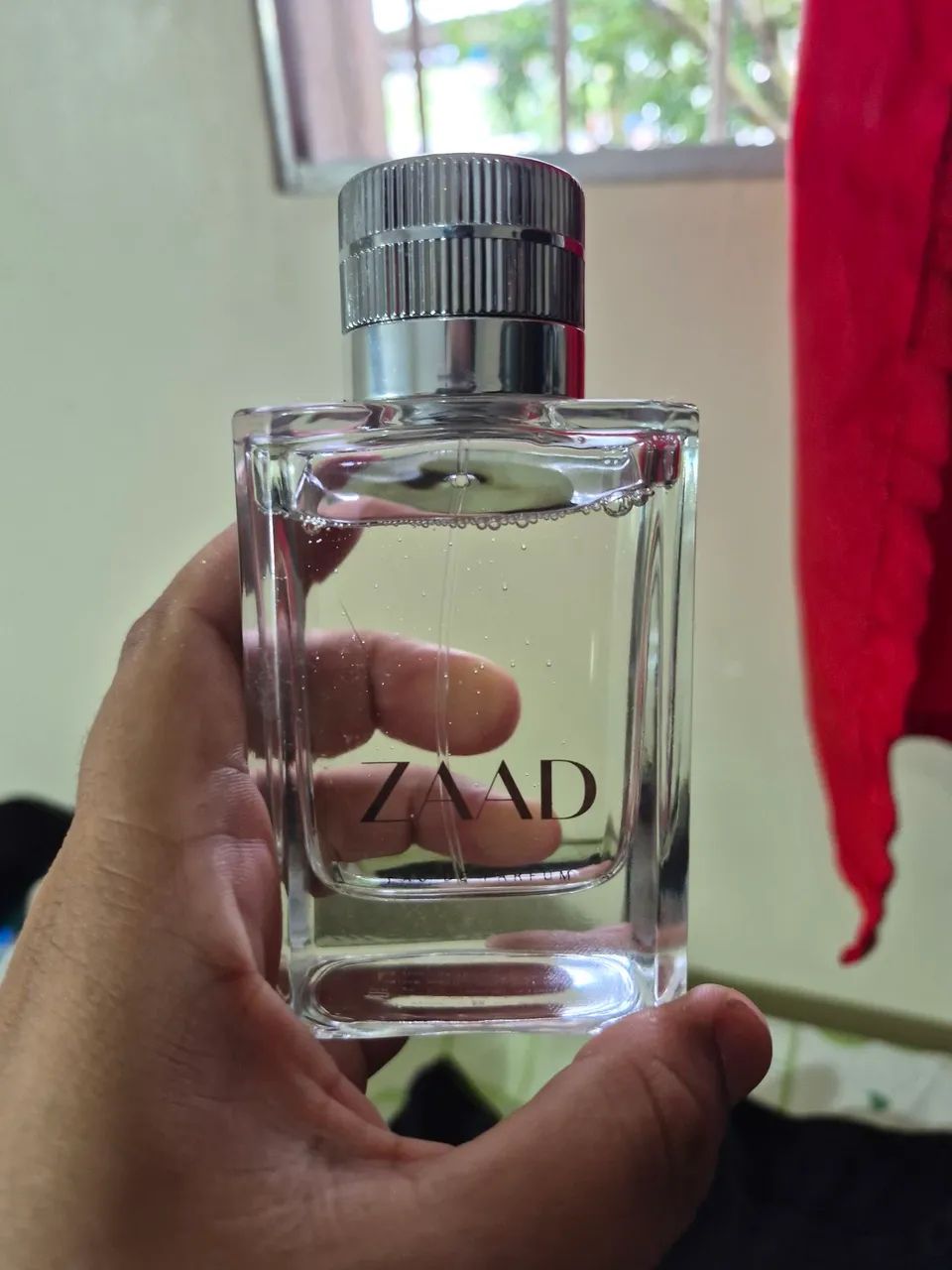 Perfumes semi novos  - Foto 5