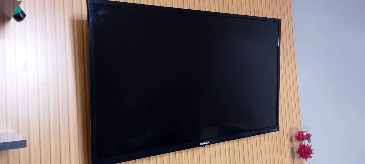 Smart TV Semp 32 polegadas 