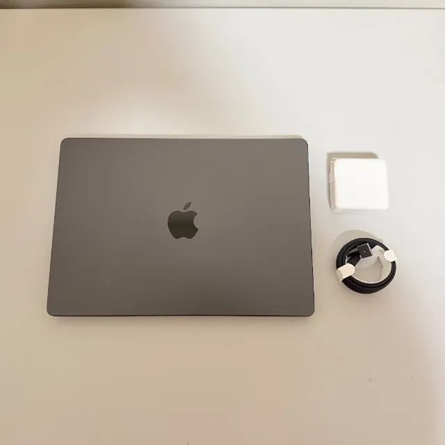 MACBOOK PRO 14" CHIP M5 PRO | 24GB RAM | SSD 2TB