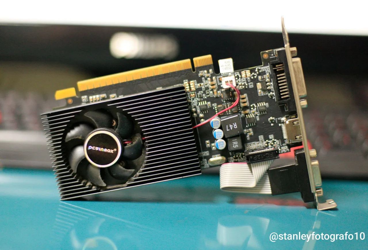PLACA DE VÍDEO GT 730 4Gb 