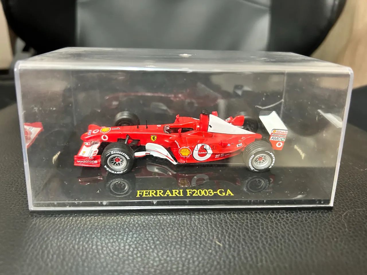 Miniatura Ferrari F2003-GA - Schumacher