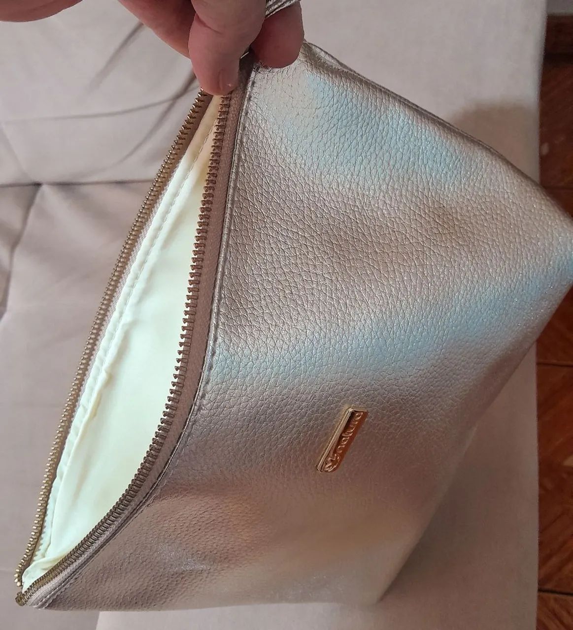 Necessaire natura dourada 25x18 chique  - Foto 4