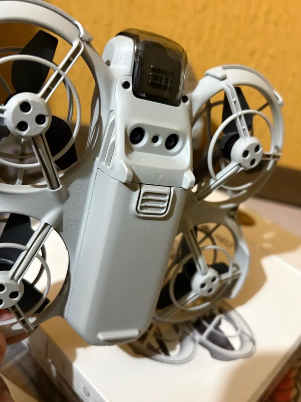 Drone DJI Neo Ultra leve 4k  - Foto 2
