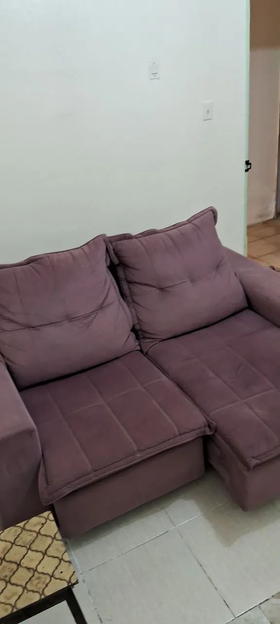 Sofá retrátil e reclinável de dois lugares marjom - Foto 2
