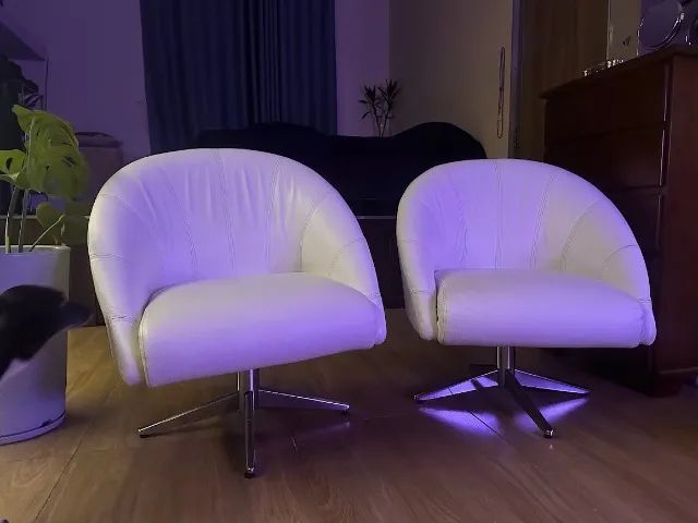 Poltronas de couro branco - Foto 5