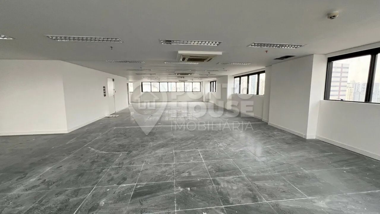 Cobertura comercial duplex para locação em São Judas, próximo ao metrô - Foto 2