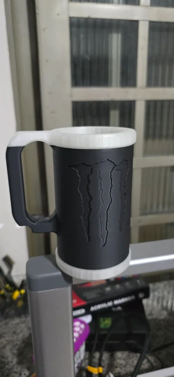 Porta Latas 3d Monster Brilha no Escuro