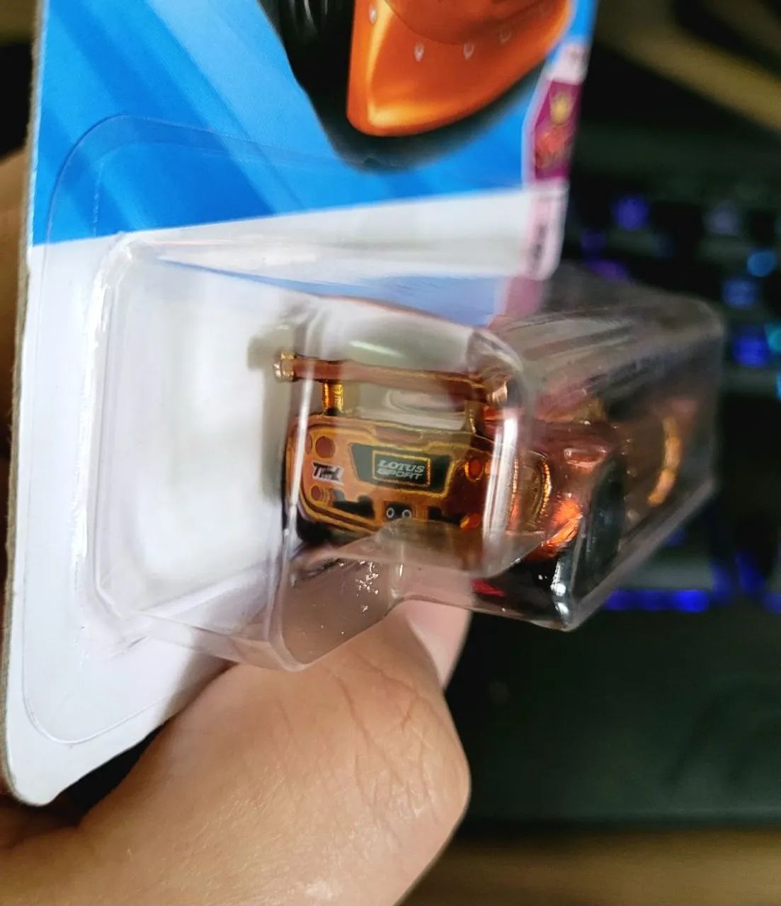 Hot Wheels Lotus Sport Super Treasure Hunt  - Foto 3