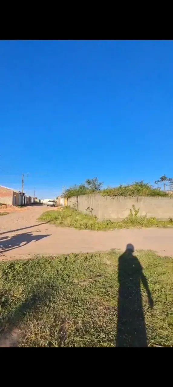 ÁREA EM NOVA ESPERANÇA, PRÓXIMA AOS AMÉRICA I E II