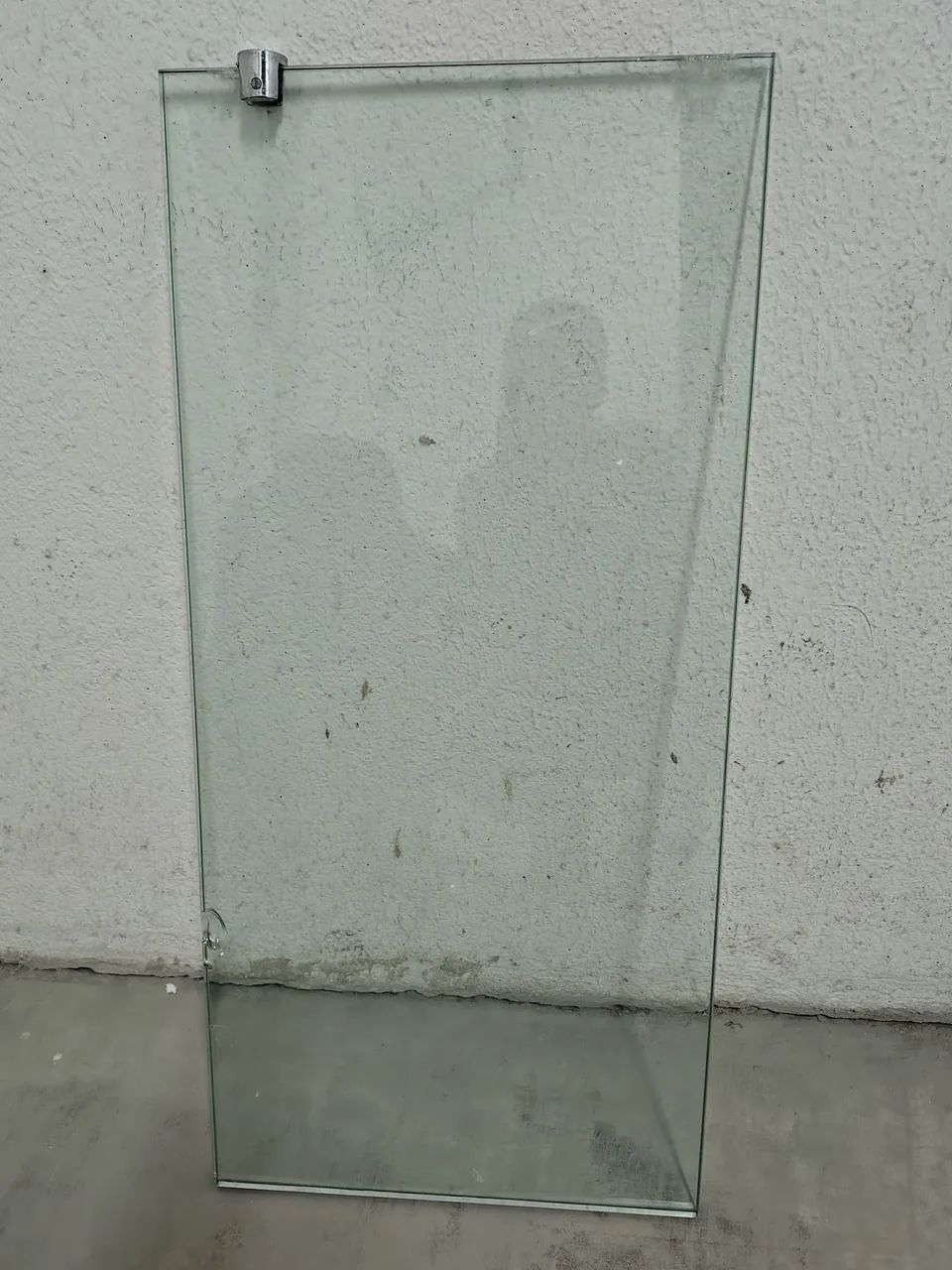 Prateleira de vidro transparente / Expositor