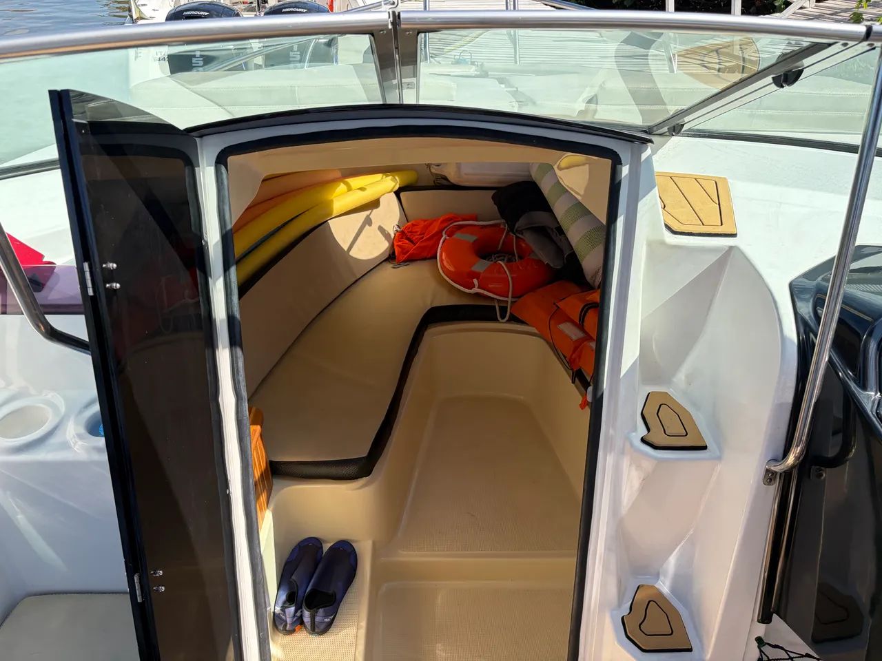 Lancha Focker 242 GTC Black Series - Revisões em dia - Pronta para navegar!  - Foto 6