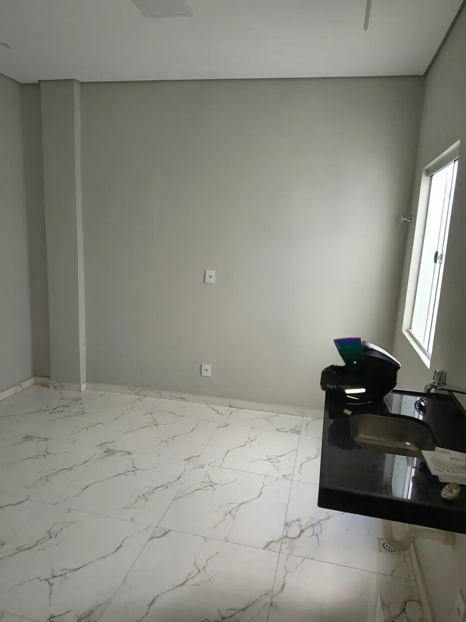 SR- Sala Comercial no Centro