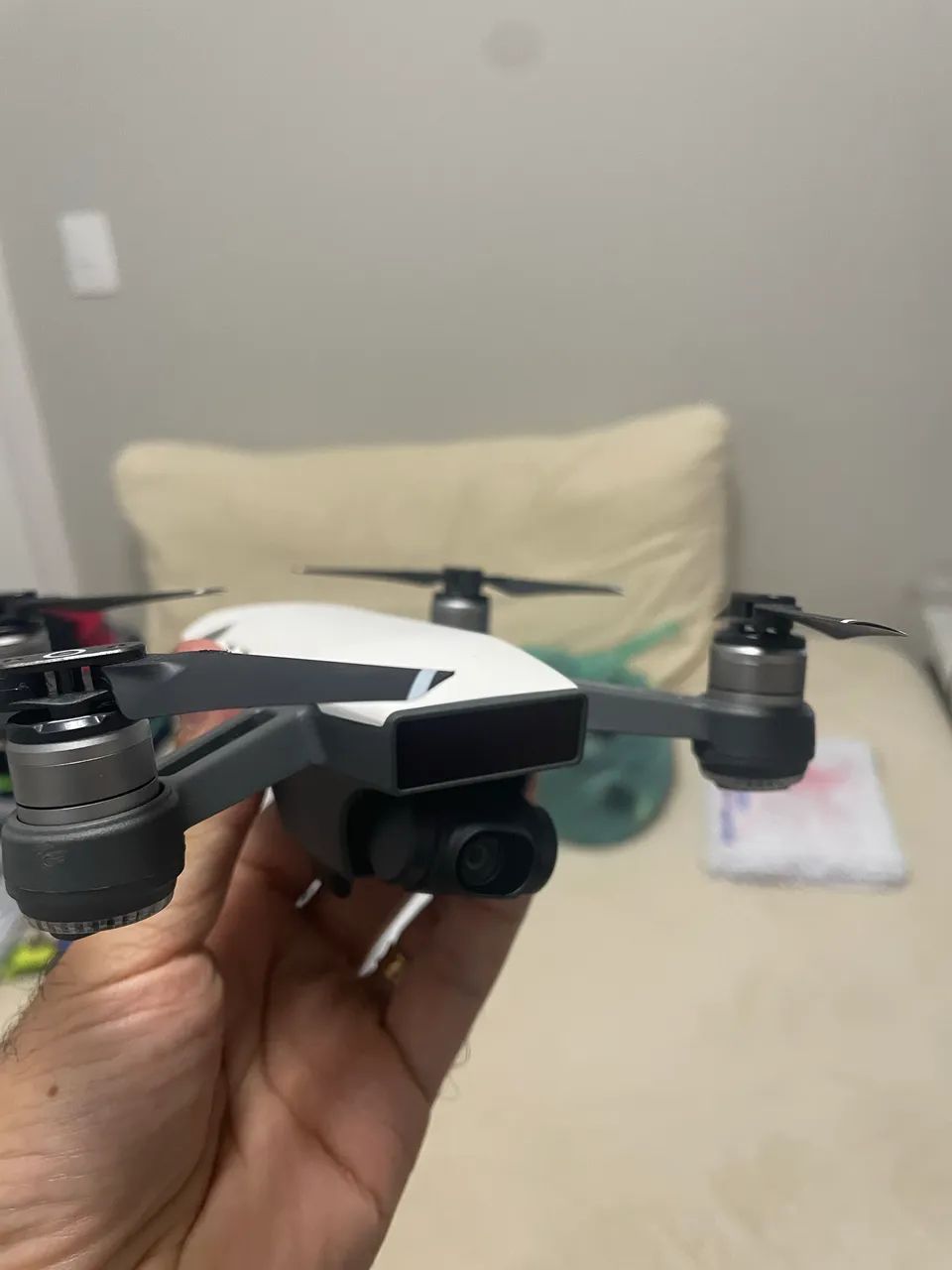 Drone DJ Spark combo 2 baterias e maleta  - Foto 2