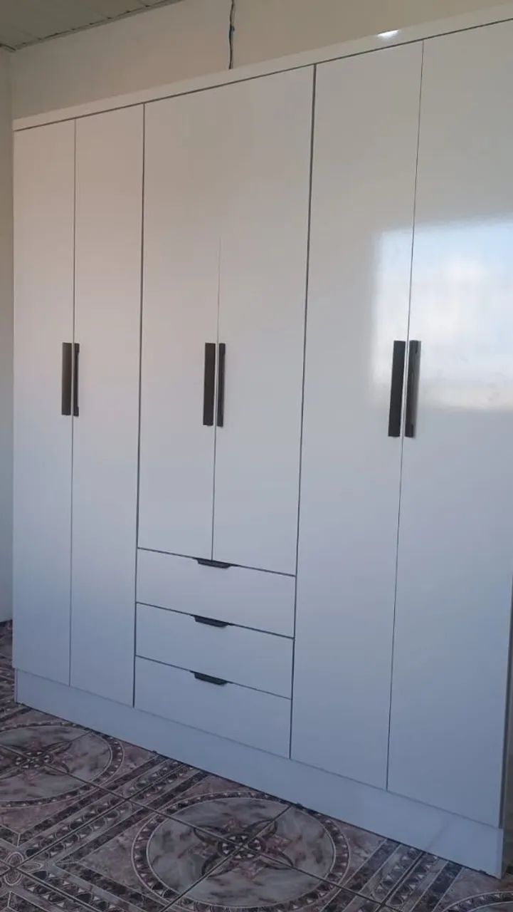 Vendo guarda roupa 