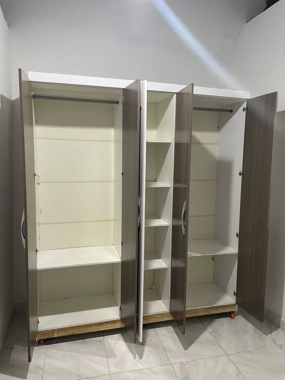 Guarda roupa - Foto 2