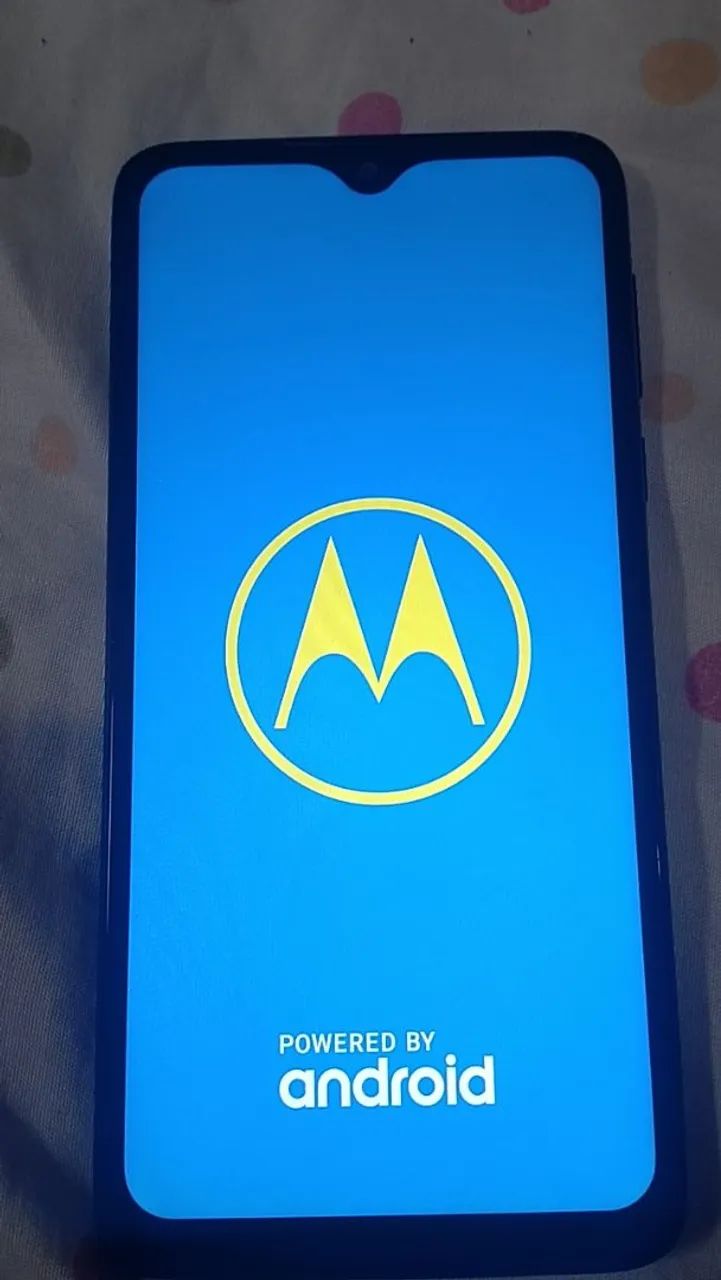Motorola G8 play