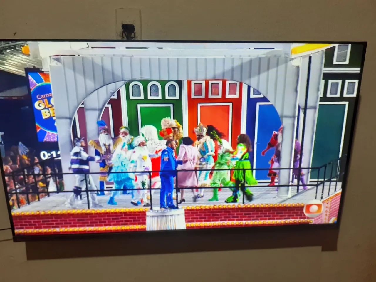 TV philco roku 4k 43 polegadas smart  - Foto 2