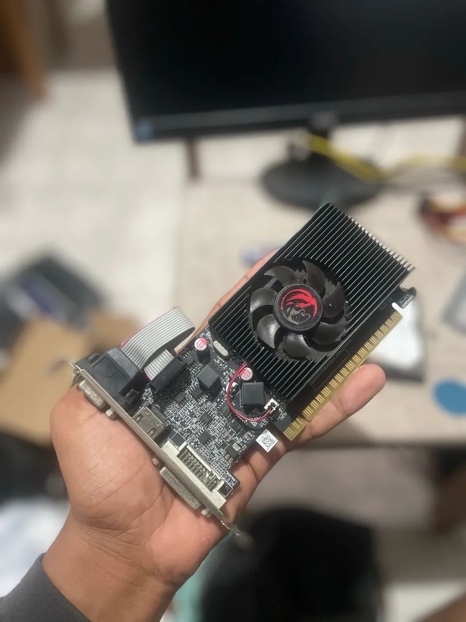 Placa de vídeo Gt 210 - Foto 2