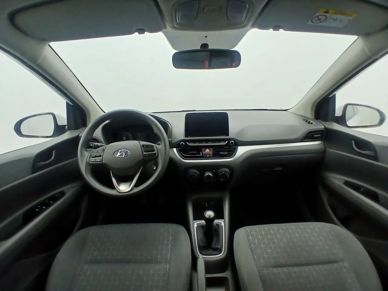 Hyundai HB20S Comfort Plus 1.0 TB Flex 12V Mec., foto 15 de 18