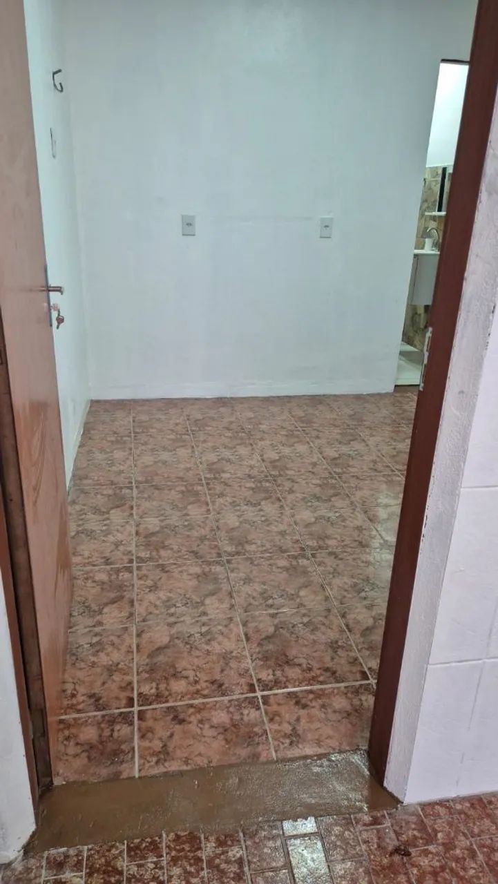 LOCAÇÃO DE KITNETS parque 10 (rua barrerinha) - Foto 4