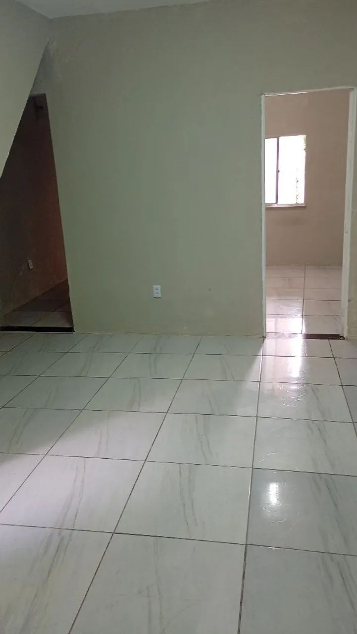 Alugou uma casa de dois quartos e uma kitnet 