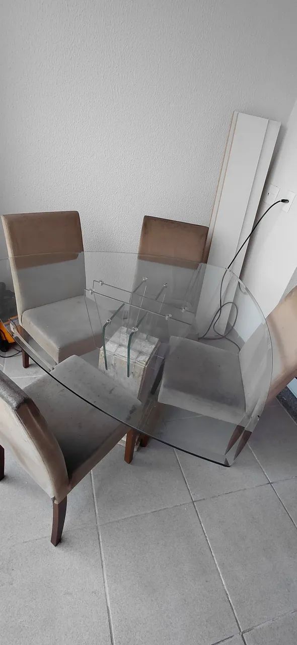 Mesa de jantar  triangular  - Foto 3