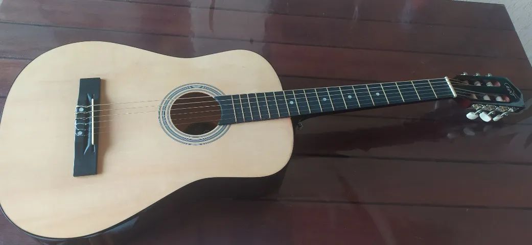 violão pequeno - Foto 3
