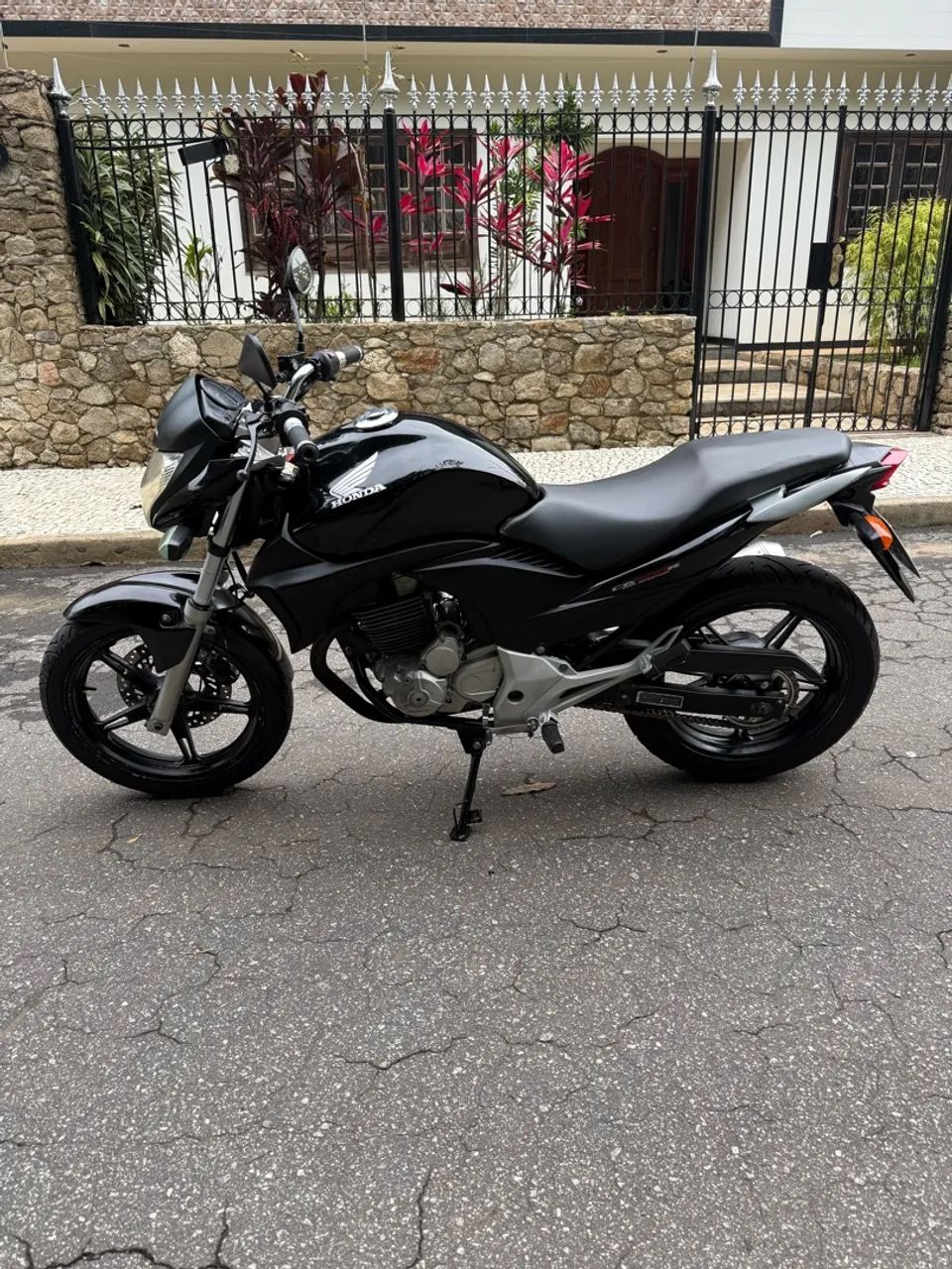 CB 300r 2010 - Foto 2