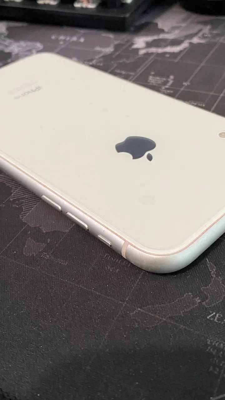 IPhone XR 64gb Branco  - Foto 4