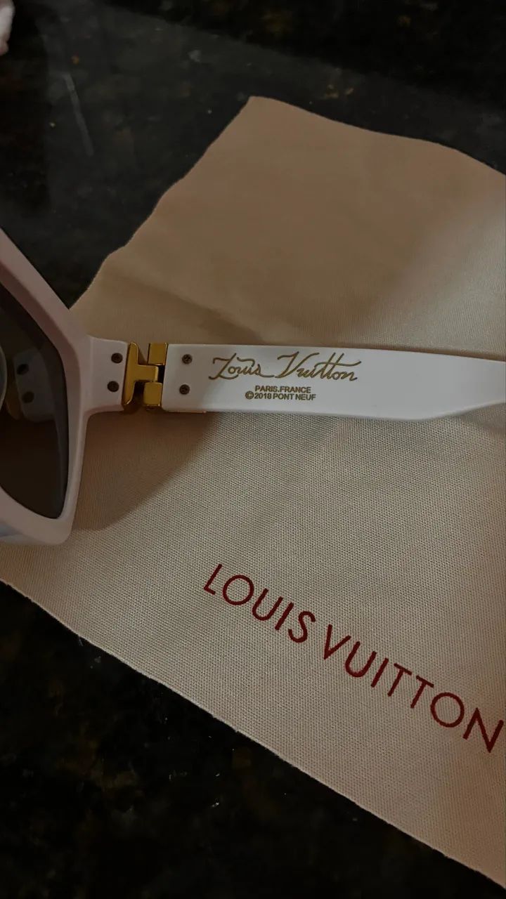 Óculos Louis Vuitton 1.1 Millionaires - Foto 2