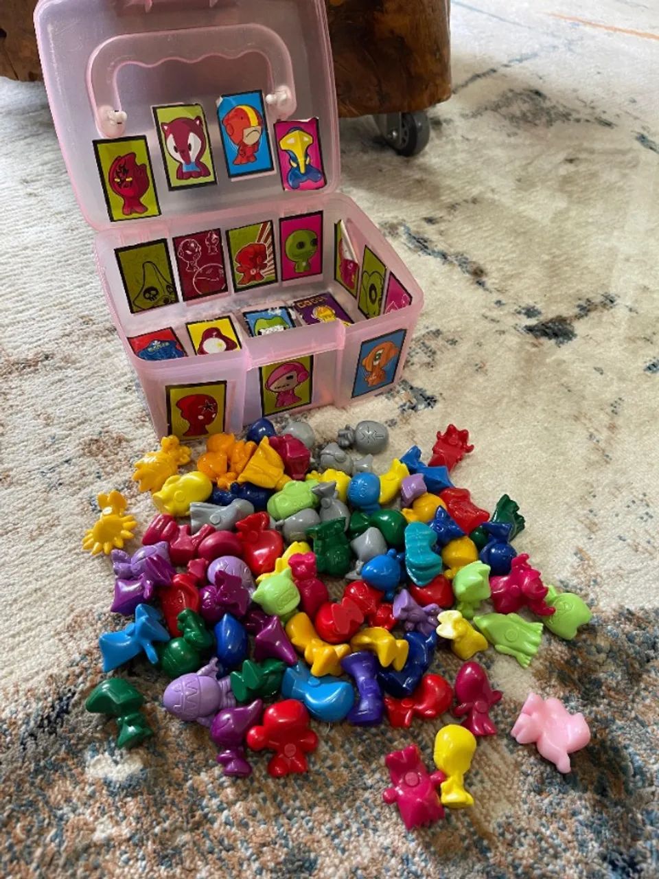 Coleção com 70 Gogos Urban-Toys - Foto 4