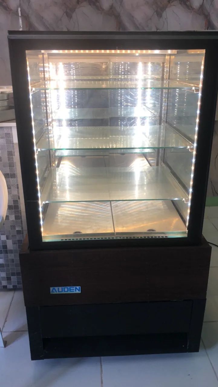 Vitrini slim com led e espelhada gelada  - Foto 4