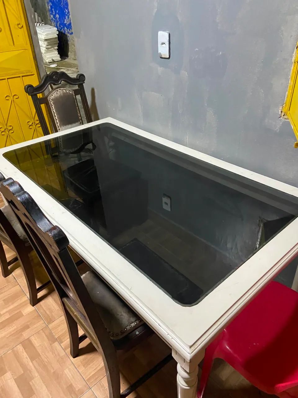 Vendo mesa em bom estado  - Foto 2