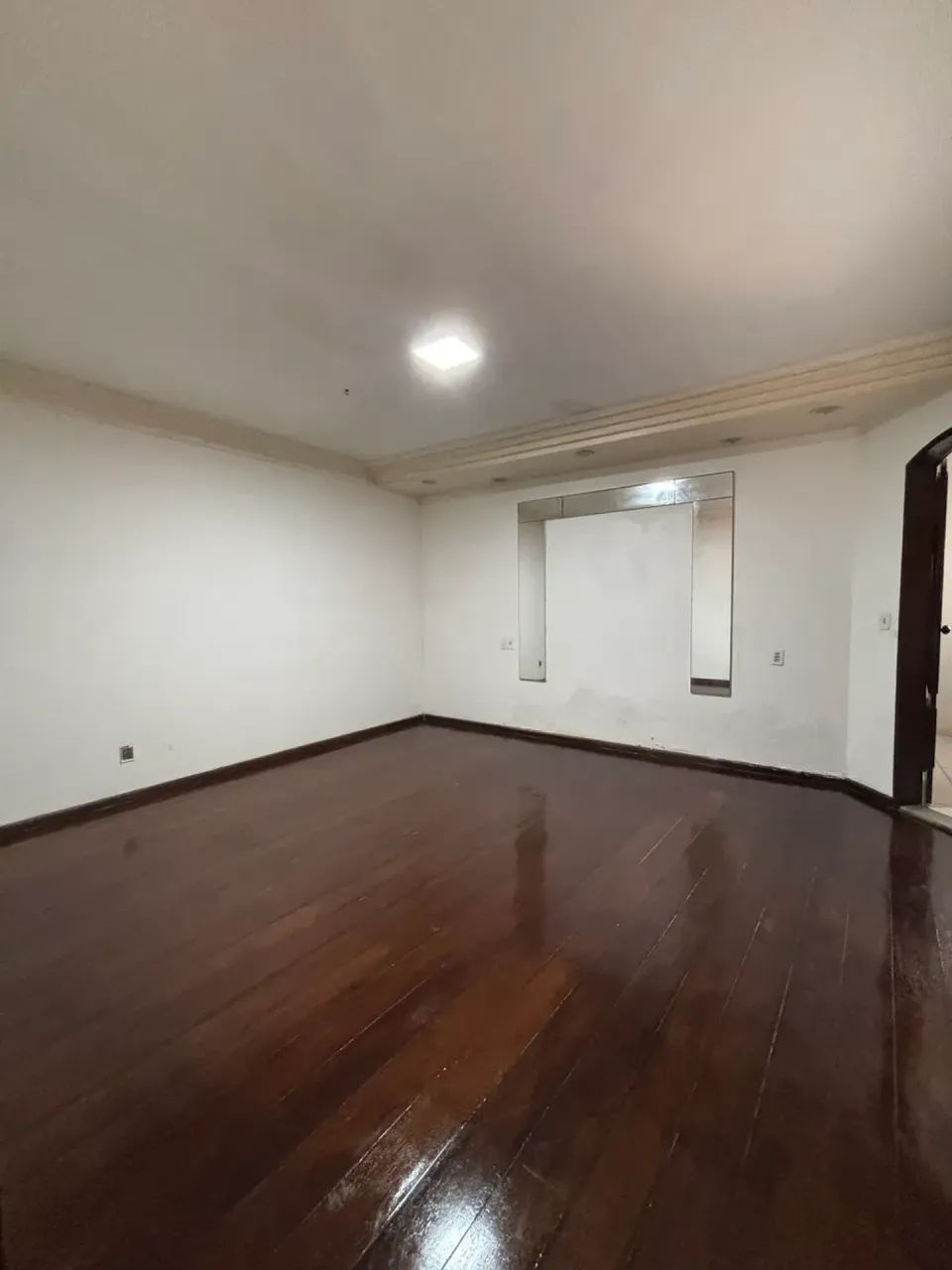 Alugo Casa Duplex no Calhau - Foto 5