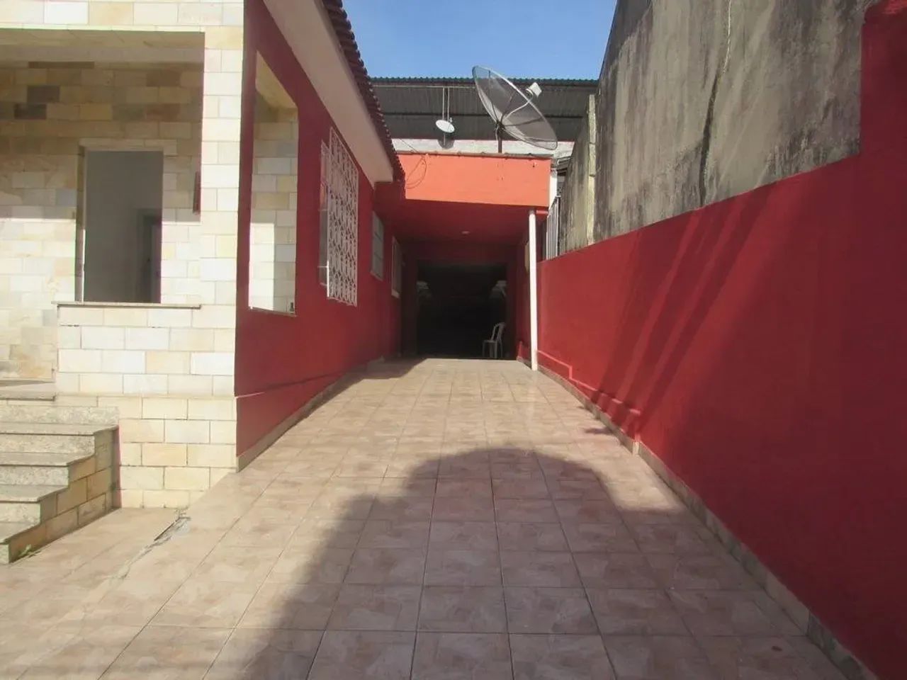 CAMARÃO - CASA LINEAR 3 QUARTOS 4 VAGAS DE GARAGEM - Foto 3