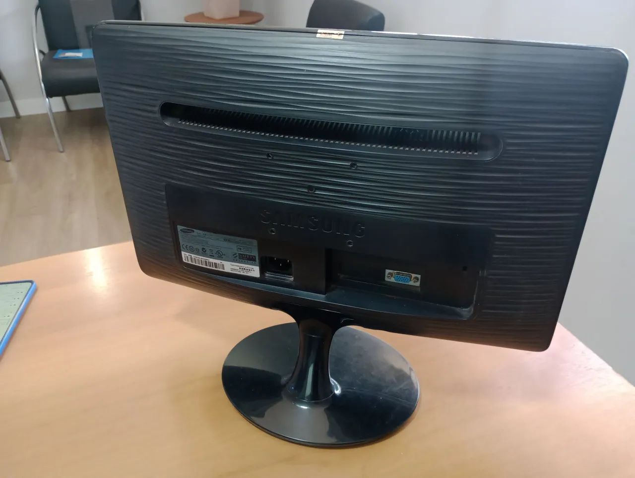 Monitor Samsung 17 polegadas touch  - Foto 2