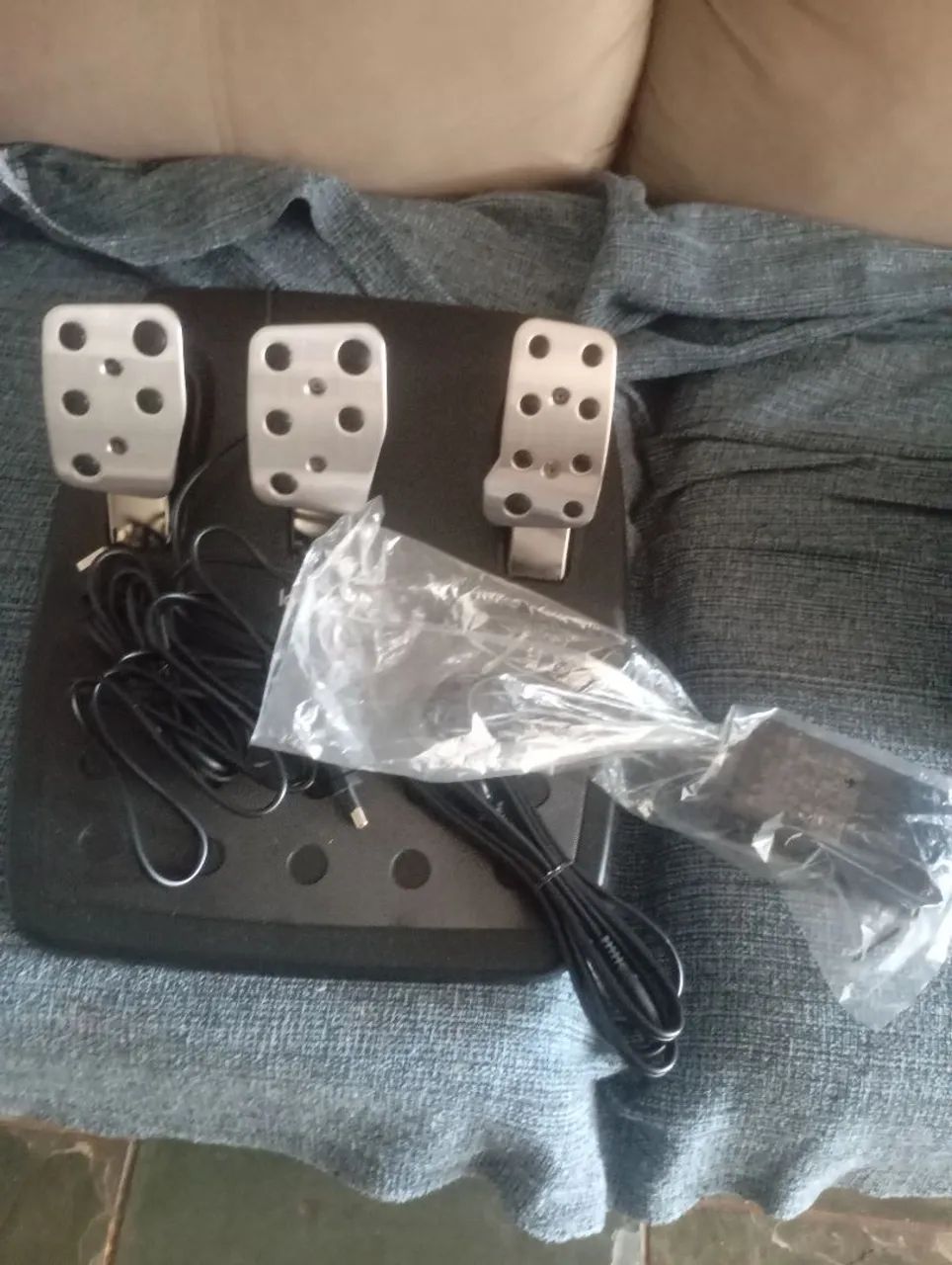 VOLANTE LOGITECH  - Foto 3