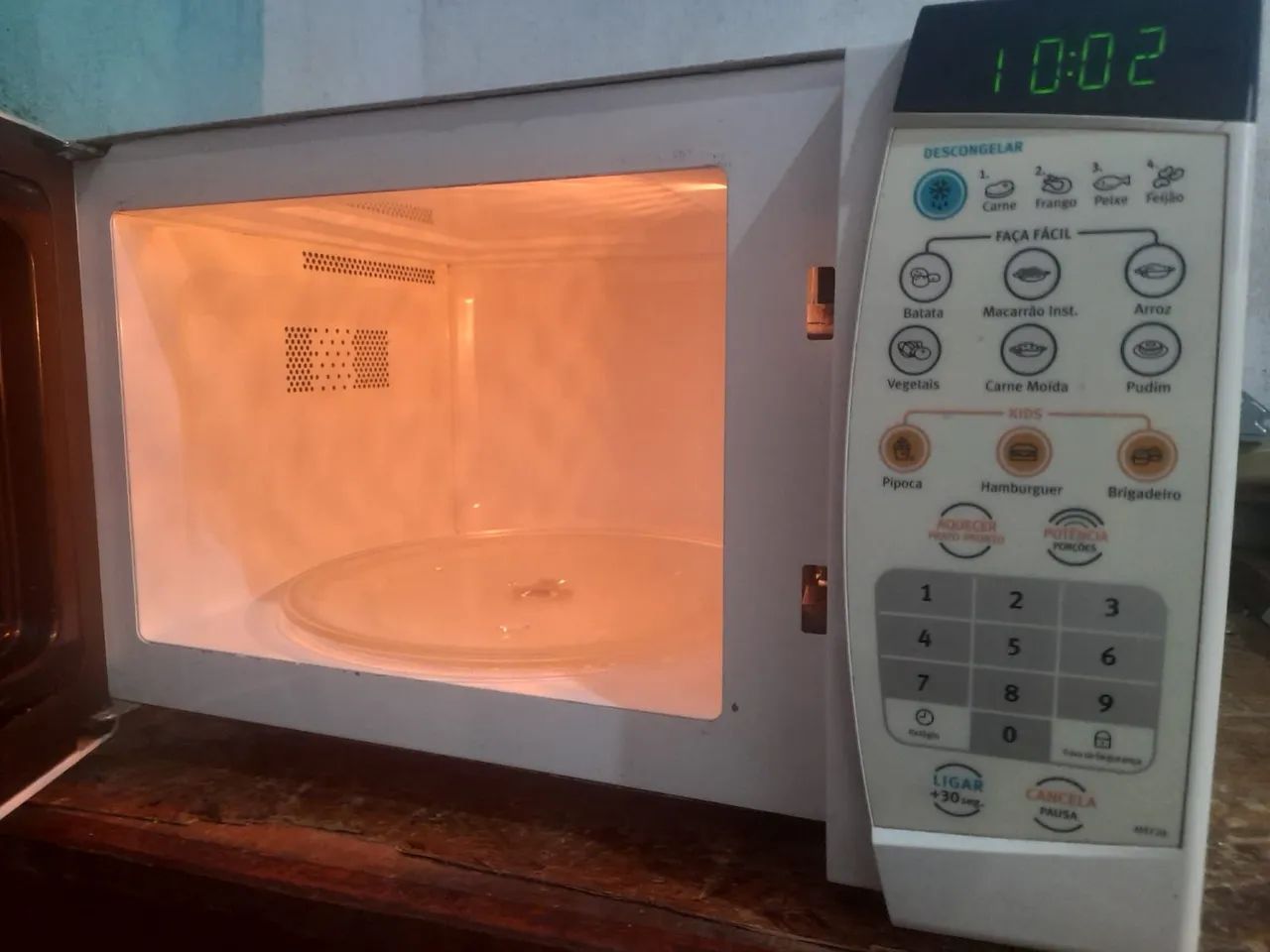 Micro-ondas Electrolux top Funcionando perfeitamente  - Foto 3