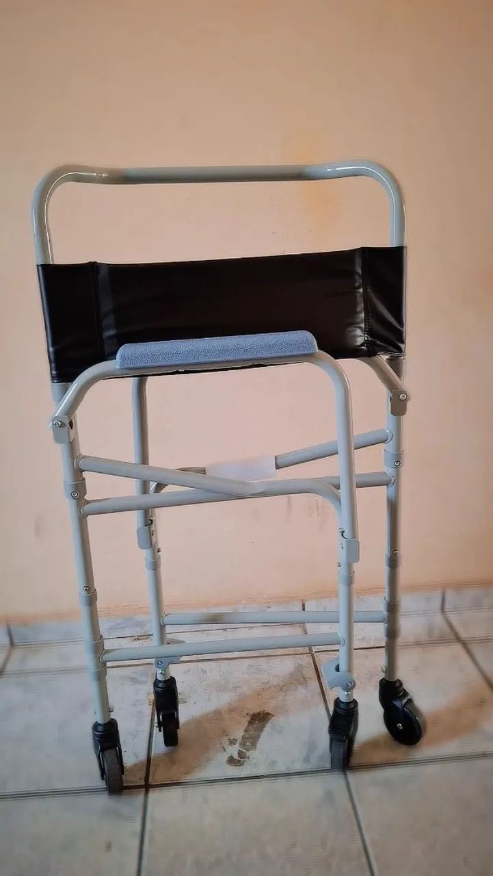 Cadeira higiênico de banho  - Foto 4